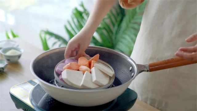 奶香水晶月饼的做法 三岁宝宝食谱