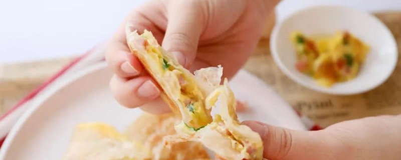 鸡蛋手抓饼的做法