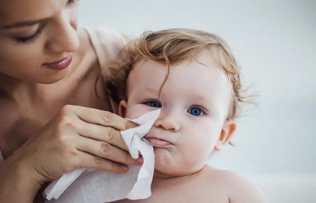 婴儿流口水多是怎么回事？
