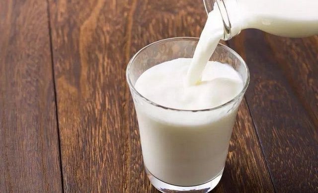 鲜奶可以加热吗