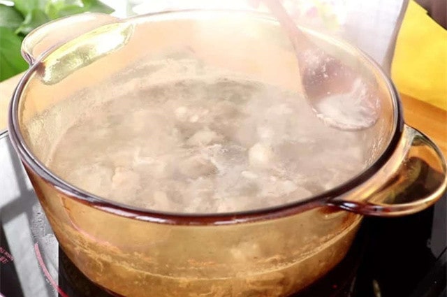 山药羊肉汤的做法