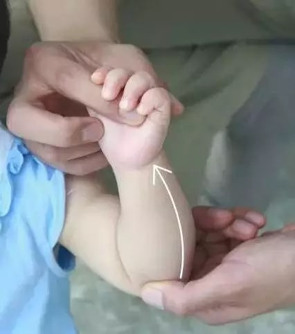 实用的小儿推拿方法图文教程