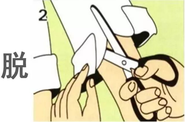 小孩烫伤怎么办，先脱衣服还是先冲水？