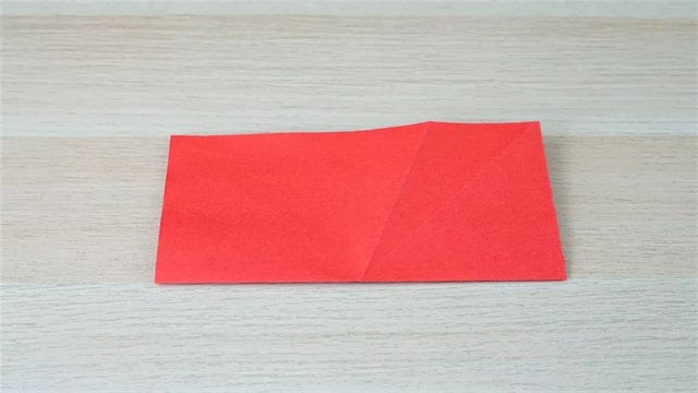 静电小实验手工制作：闪闪的红星