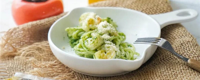 青酱虾仁意面的做法