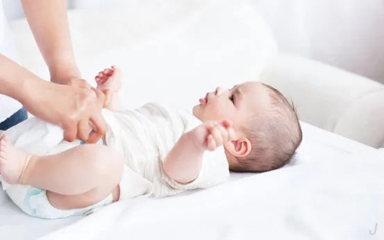 小儿大便带血是怎么回事