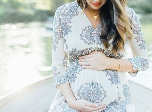 想生聪明娃，孕期胎教不宜过早