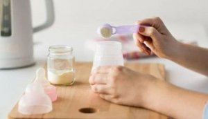 冲奶粉过浓对宝宝危害大