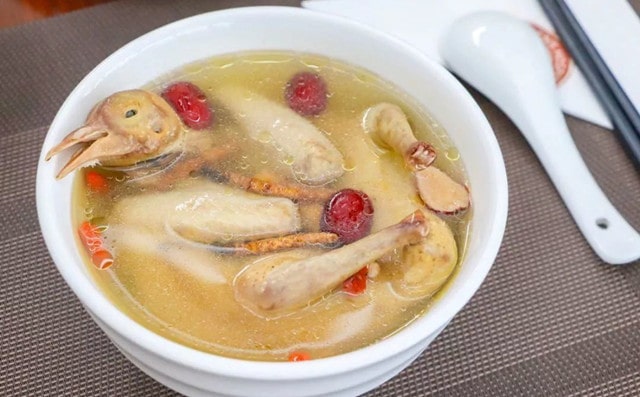 孕妇可以喝鸽子汤吗