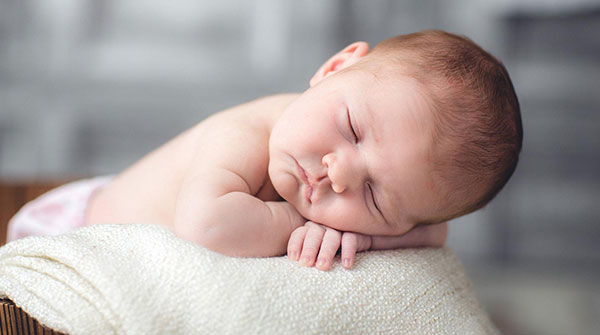 婴儿囟门出现这6种情况，千万别忽视