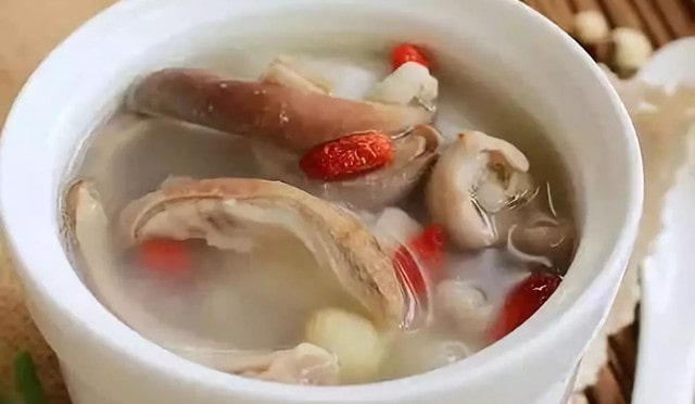 胡椒猪肚汤的功效与禁忌