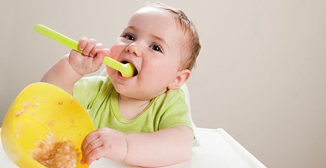 宝宝添加辅食要掌握好8个原则