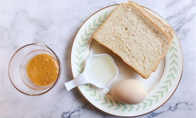 花生酱西多士的做法 1岁宝宝食谱