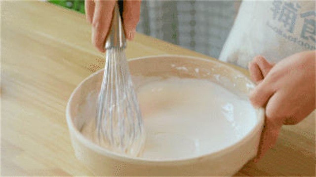 蔓越莓椰蓉糯米糕的做法