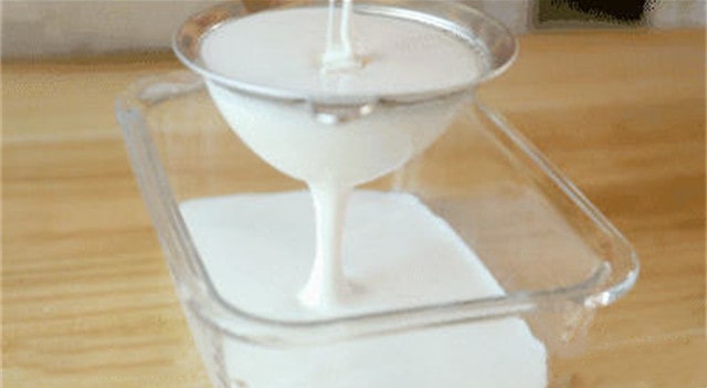 蔓越莓椰蓉糯米糕的做法