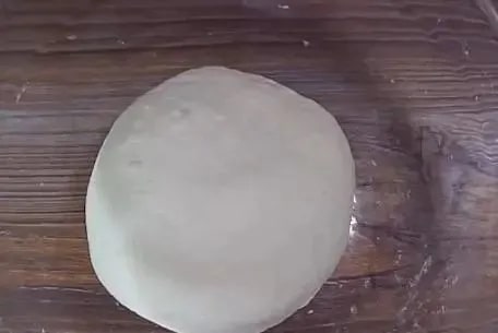 最简单葱油饼的家常做法