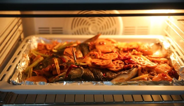 空气炸锅和烤箱哪个更适合家用