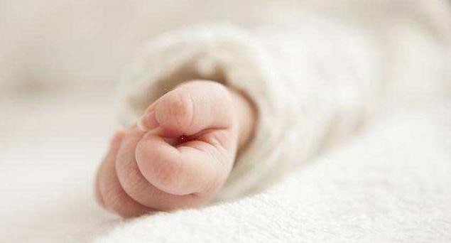 三个月的宝宝发育标准