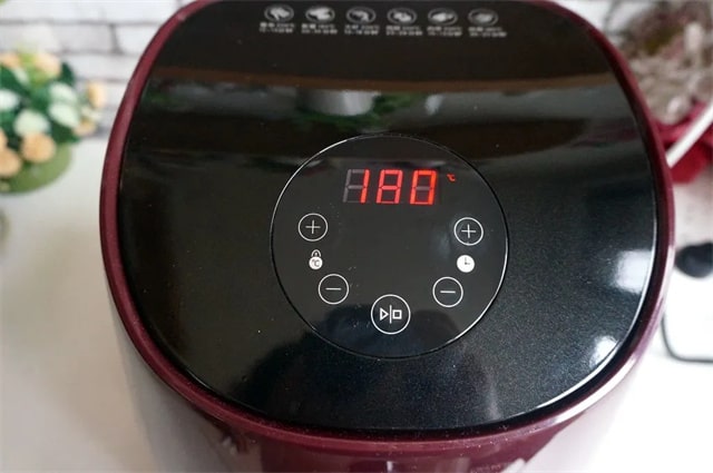 空气炸锅烤红薯芝麻球