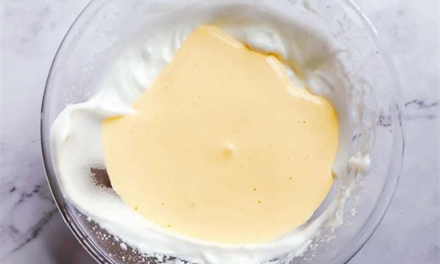 肉松纸杯蛋糕的做法