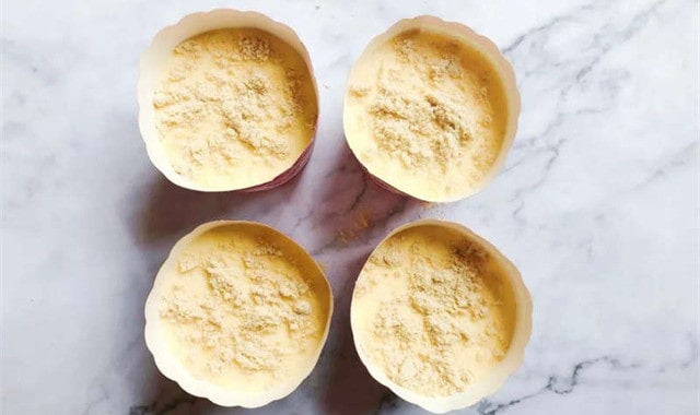 肉松纸杯蛋糕的做法