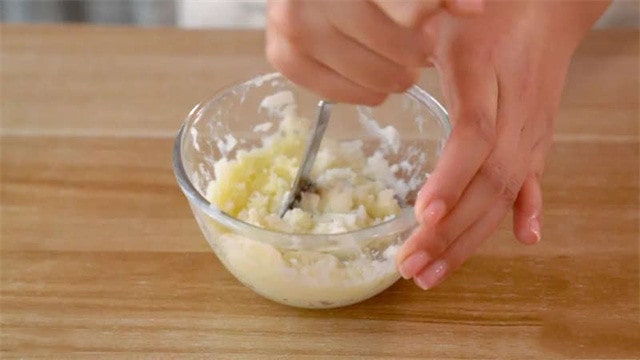 山药肉松小贝的做法