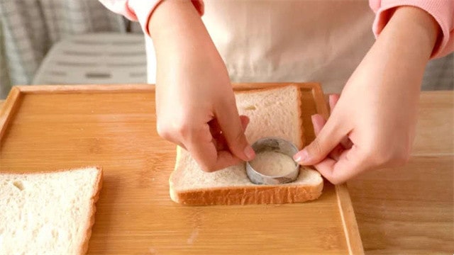 山药肉松小贝的做法