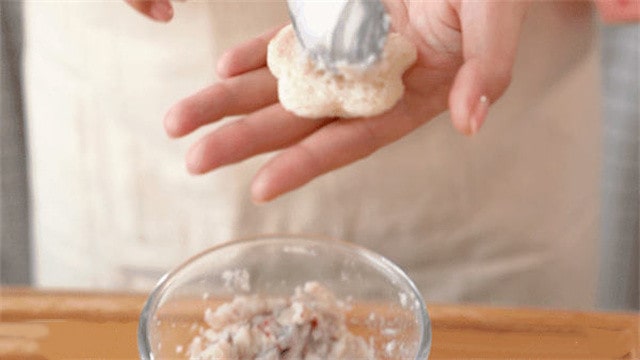 山药肉松小贝的做法