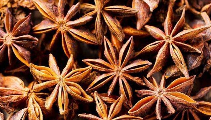 炖羊肉放什么调料最佳