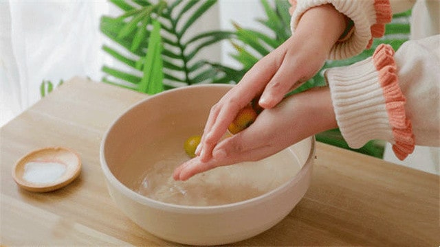 金桔冰糖雪梨水的做法