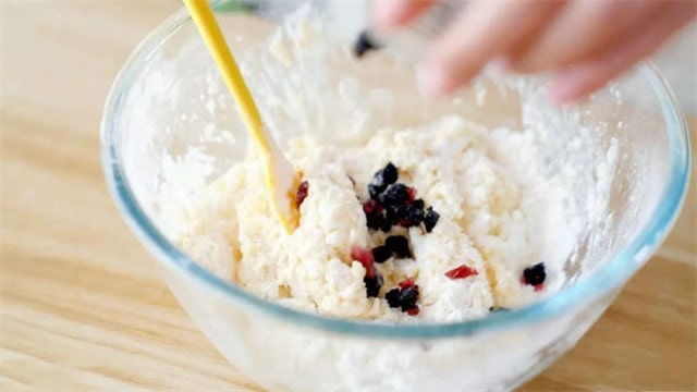 淡奶油司康饼的做法