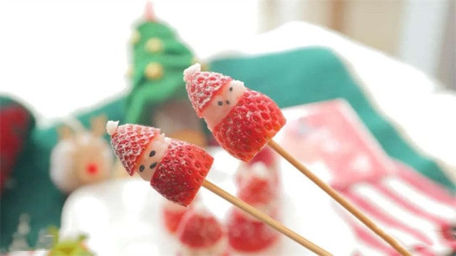 草莓山药雪人的做法