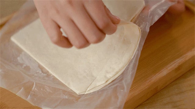 草莓千层酥的做法