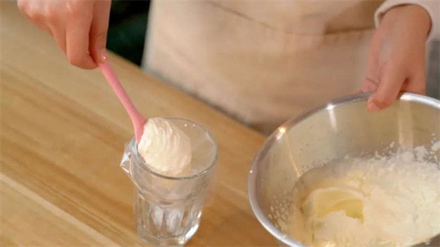 草莓千层酥的做法