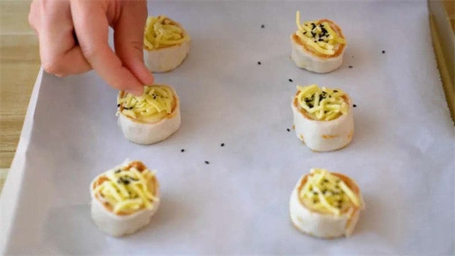 香蕉一口酥的做法