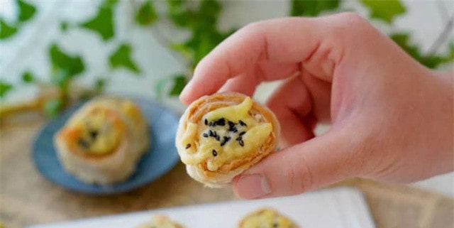 香蕉一口酥的做法