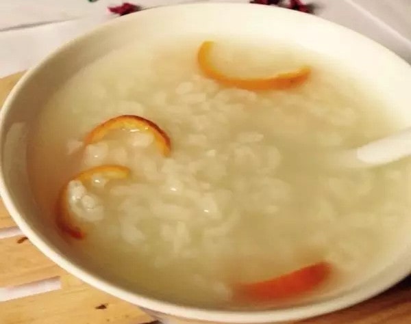 冬天给孩子煲这几种粥，孩子长高少生病