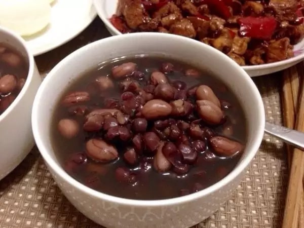 冬天给孩子煲这几种粥，孩子长高少生病