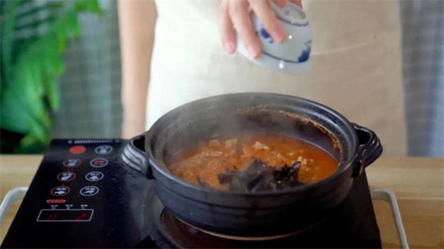 茄汁焖排骨的做法