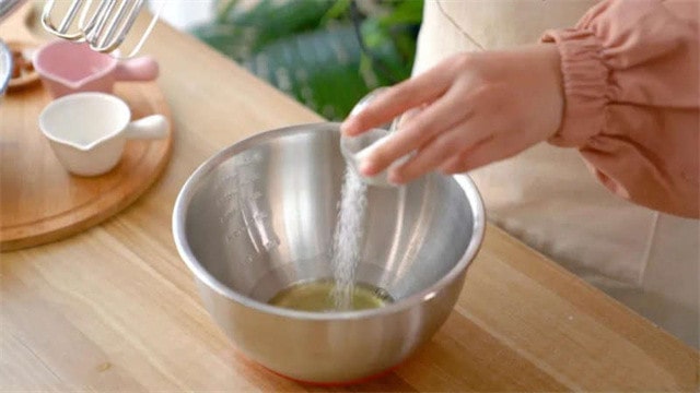 酸奶鸡蛋蒸蛋糕的做法