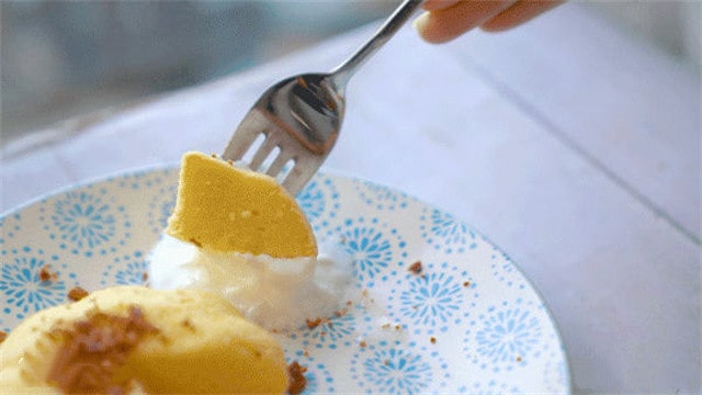 酸奶鸡蛋蒸蛋糕的做法