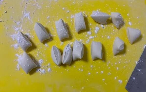 大个韭菜馅饺子