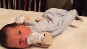 婴儿有必要带手套吗