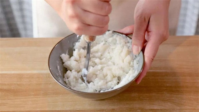 宝宝吃山药的做法：翡翠山药卷