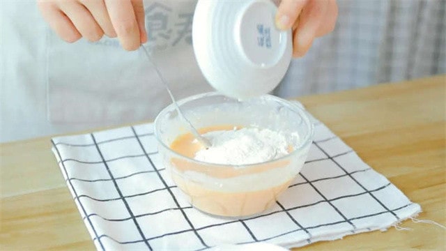 鲜蔬虾肉豆腐米饼的做法