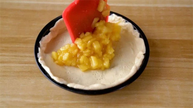 手抓饼苹果派的做法