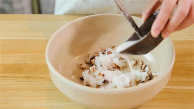 香菇鳕鱼饼的做法 一岁宝宝食谱