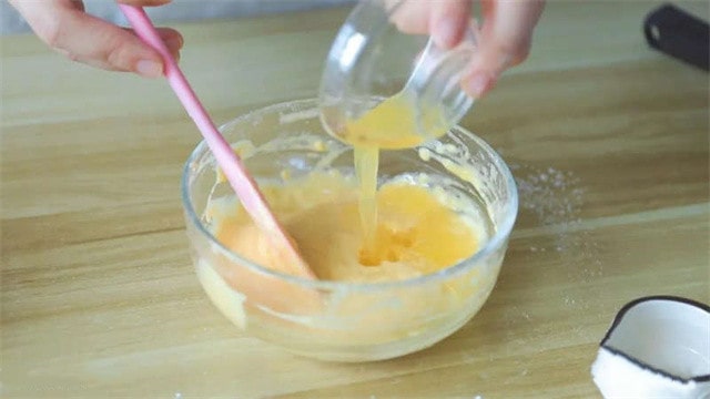 香橙蒸蛋糕的做法