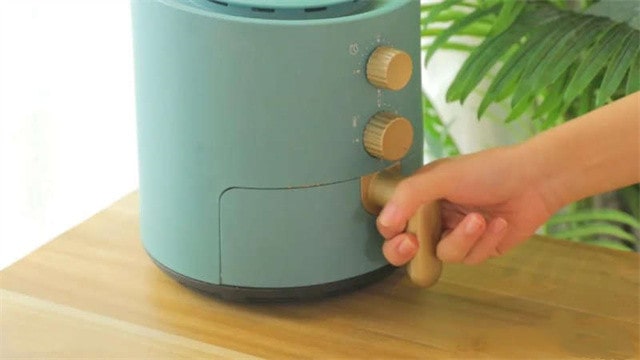 空气炸锅自制宝宝薯条的做法