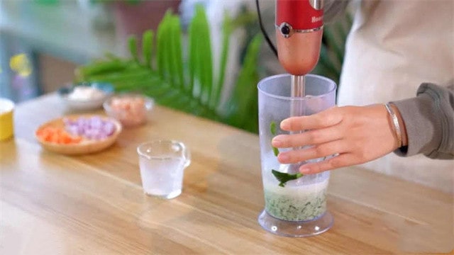 奶香菠菜意面的做法